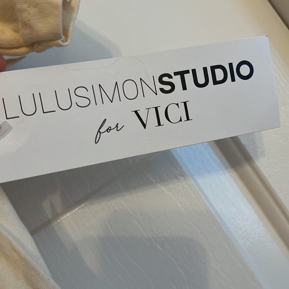 VICI Collection Rock N Roll Cotton Tee - Picture 2 of 6